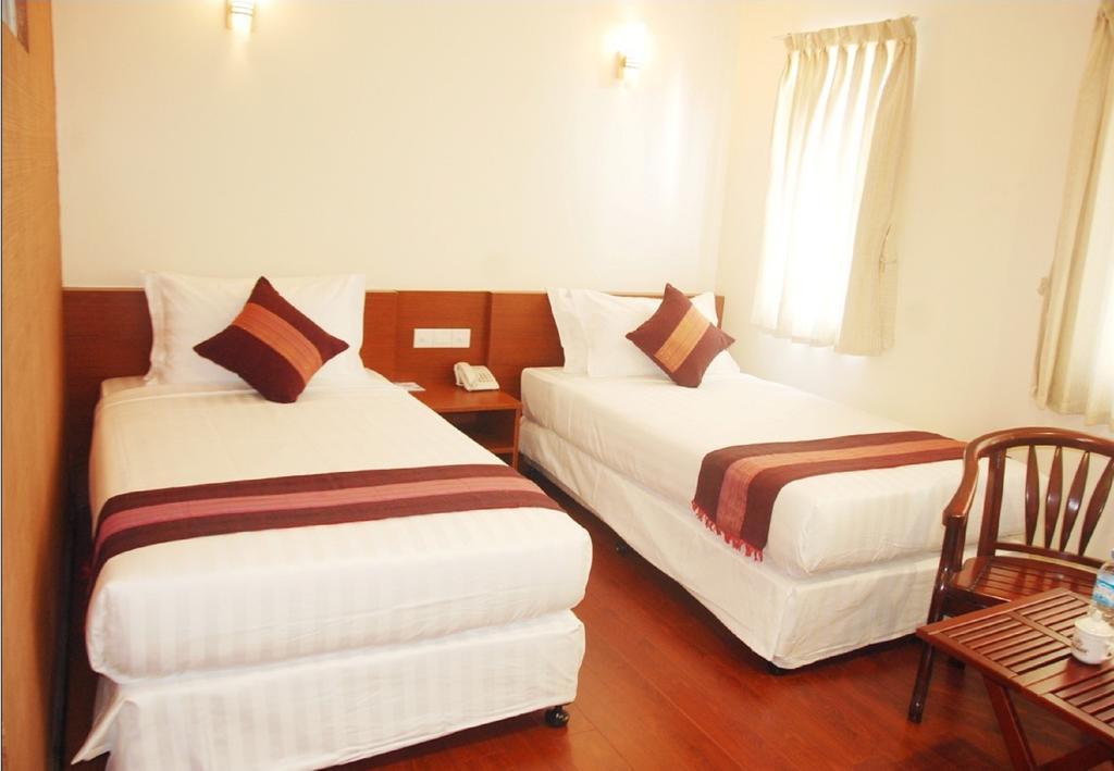 Hotel Memory Sittwe Ngoại thất bức ảnh